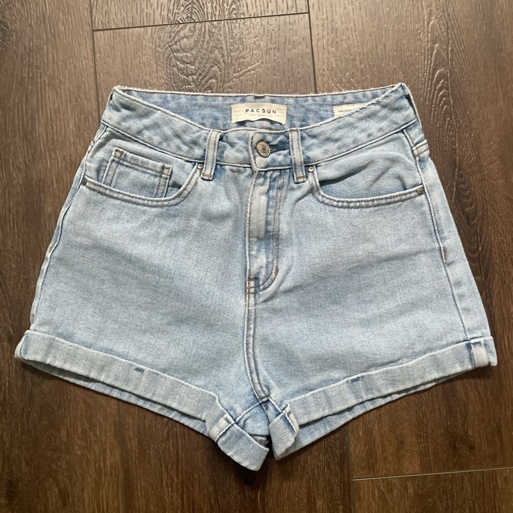 Pacsun high waisted mom shorts